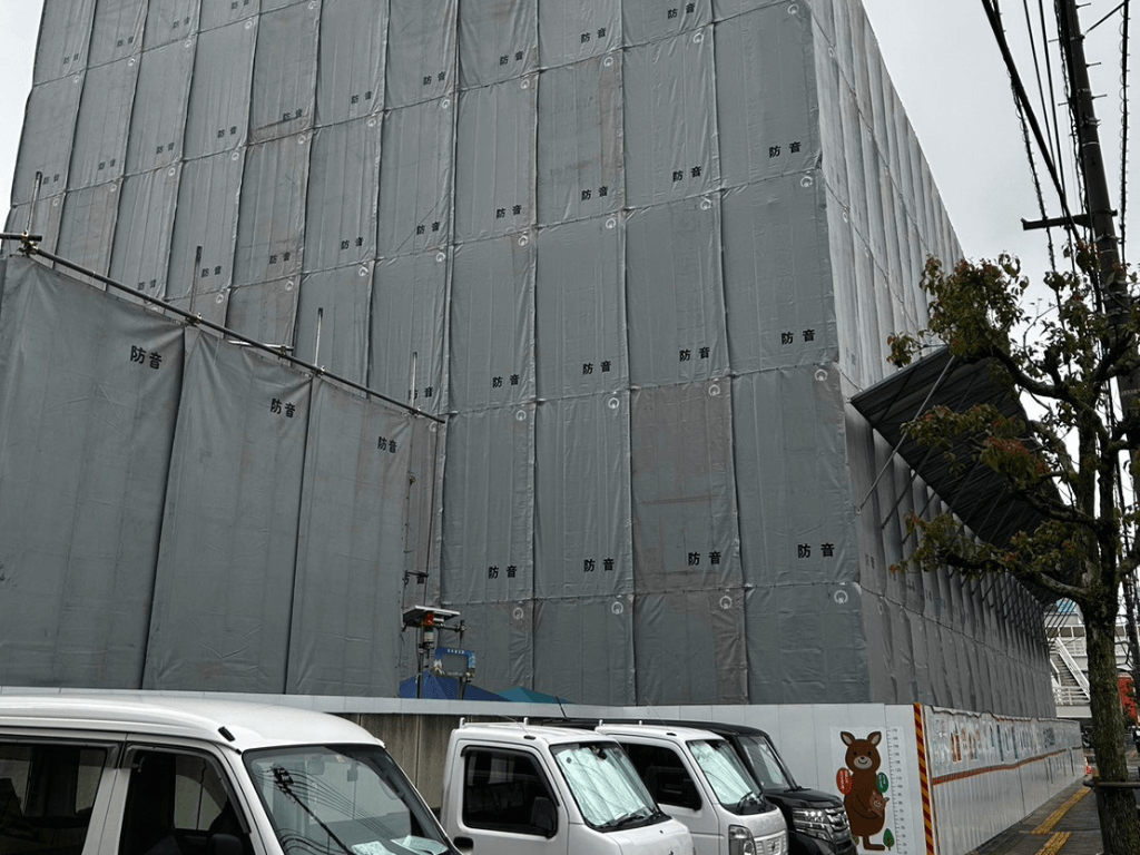 解体養生用足場③ | 岡山・倉敷の足場施工なら株式会社幸和建工